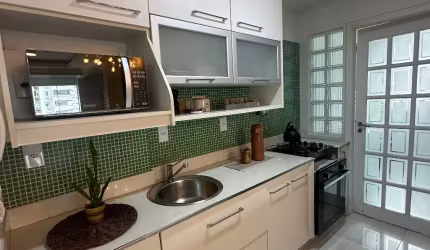 APARTAMENTO SEMI MOBILIADO NO SAGUAÇU