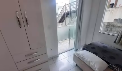Studio  com 24m2,  600 m da UFSC, Aceita Pets.Carvoeira. Florianópolis, SC.