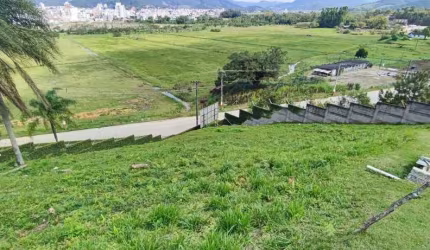 Terreno em Condominio fechado no Bairro Distrito Rio do Meio em Camboriú