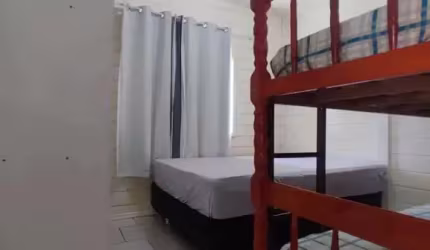 Casa com 4 dormitórios e 3 vagas de garagem em Itapoá