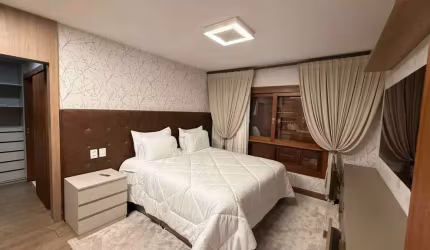 Casa finamente mobiliada com 3 suítes  e 2 vagas de garagem na Serra Gaúcha em Gramado/RS