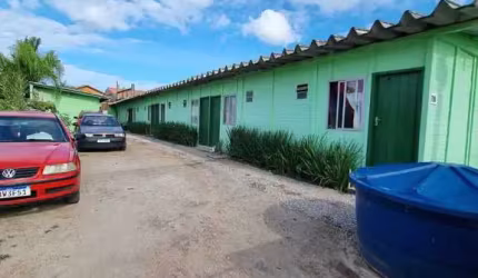 TERRENO C/ 10 KITNETS EM TIJUCAS