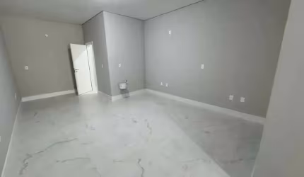 Sala Comercial com excelente localização no Bairro Andorinha em Itapema