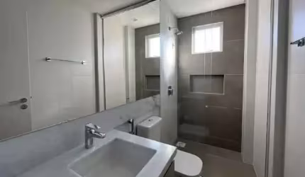 Cobertura de Luxo com 4 suítes e 5 vagas de garagem em Balneário Camboriú