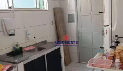 Apartamento com 2 dormitórios à venda, 69 m² por R$ 200.000 - Cohafuma - São Luís/MA