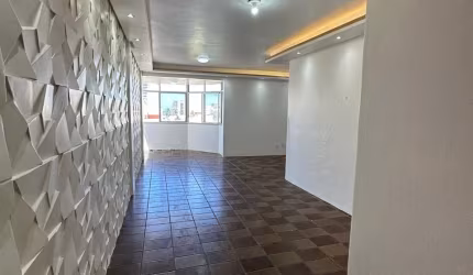 Oportunidade, Apartamento 04 Quartos,Barra ,03 Garagens.