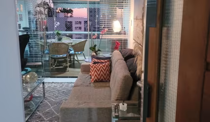 Apartamento Mobiliado,  03 Quartos, Rio Vermelho,01 Garagem.