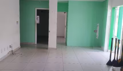 Casa Comercial , Vitória, 04 Garagens.