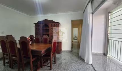 Lindo Apartamento Reformado 02 Quartos com Dependência,,Barra ,01 Garagem .