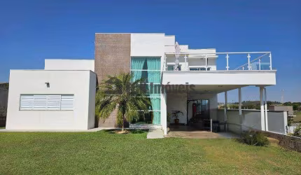 Casa no Condomínio Portal dos Lagos em Boituva