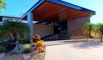 Casa no Condomínio Portal Ville Gardênia em Boituva