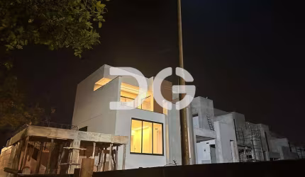 Casa à venda em Campinas, Chácara Primavera, com 3 suítes, com 173.53 m², Moreira 1730