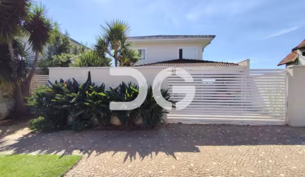Casa à venda em Campinas, Loteamento Caminhos de São Conrado (Sousas), com 4 suítes, com 265 m²