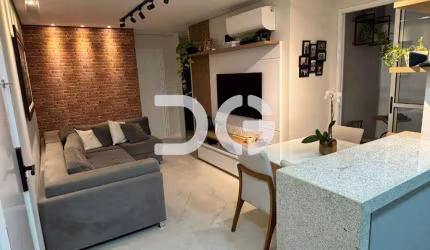 Apartamento à venda em Campinas, Parque Rural Fazenda Santa Cândida, com 2 quartos, com 57 m²