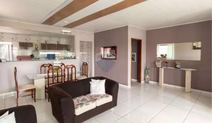 Casa no Conjunto Shangrillá - Parque 10