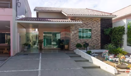 Casa de Condomínio à VENDA: Residencial Forest Hill | 250m², 3 quartos, 2 suítes, 4 vagas, lazer completo. Ótima localização! R$ 665.000,00