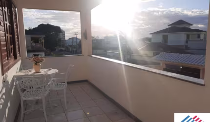 Casa para Venda em Saquarema, Itauna, 3 dormitórios, 1 suíte, 4 banheiros, 2 vagas