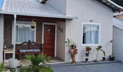Casa para Venda em Saquarema, Porto da Roça II (Bacaxá), 2 dormitórios, 1 banheiro, 1 vaga