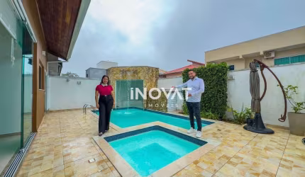 Linda Casa Térrea em Condomínio Fechado em Peruíbe – R$ 960.000,00