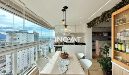 Apartamento com 2 dormitórios à venda, 80 m² por R$ 599.000,00 - Caiçara - Praia Grande/SP