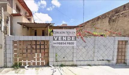 Casa com 3 quartos à venda no Barro Vermelho, Natal , 260 m2 por R$ 199.990