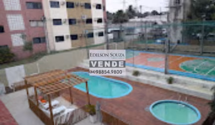 Apartamento com 2 quartos à venda no Bom Pastor, Natal , 55 m2 por R$ 145.000