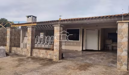 CASA Á VENDA - CONTORNO