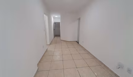 Apartamento à Venda 2 dormitórios sendo 1 suíte com 1 vaga, Praia Grande - SP