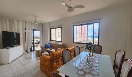 Apartamento 03 SUÍTES no bairro da Vila Tupi - 100 metros do MAR!