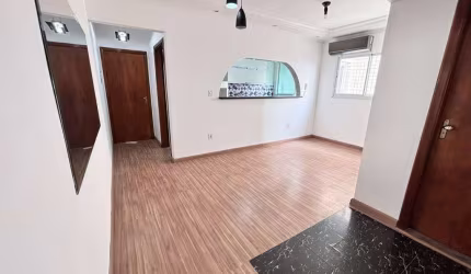 Apartamento à Venda em Vila Guilhermina, Praia Grande - SP