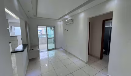 Apartamento à Venda 2 dormitórios sendo 1 suíte com 1 vaga, Praia Grande - SP