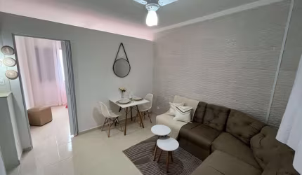 Kitão todo reformado com VISTA MAR, na Aviação em Praia Grande/SP.