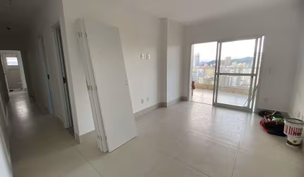 Apartamento 03 suítes + lavabo na Vila Guilhermina em Praia Grande