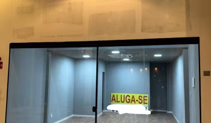 Loja Comercial no Edifício Vasco da Gama Plaza - Localização Estratégica