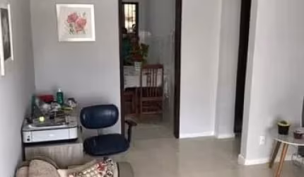 Apartamento com 2 quartos e dependência em Cidade Nova - 78m²