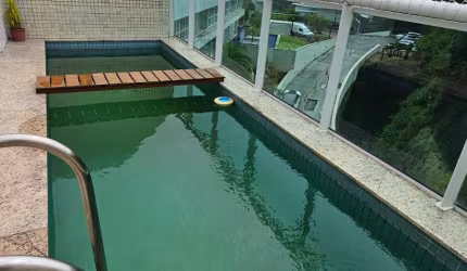 Cobertura Duplex de Luxo no Costa Espanha – 2 Quartos, 2 Suítes e Piscina Privativa