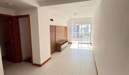 APARTAMENTO - 2/4 COM SUÍTE - 68M² - ANDAR ALTO - BARRA