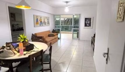 Excelente apartamento de 3.4 no Mario Cravo em Patamares