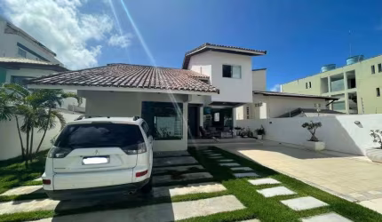 Casa 4/4 sendo 3 suítes em Vilas do Atlântico R$ 1.650.000,00