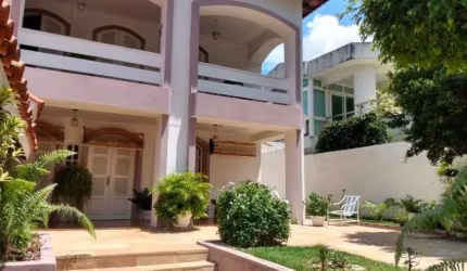 CASA PADRÃO - 4/4 SENDO 3 SUÍTES - 300M² - CAMINHO DAS ÁRVORES
