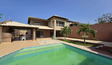 CASA - 7 QUARTOS SENDO 3 SUÍTES - VILAS DO ATLANTICO