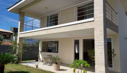 Casa 5 suítes Piscina Privativa a 500m da Praia de Vilas do Atlântico R$ 1.900.000,00