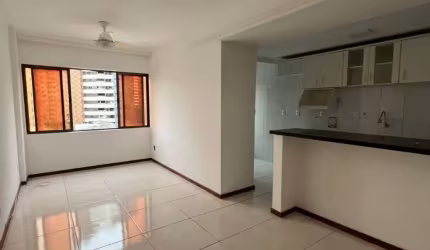 Oportunidade na Pituba apartamento 2/4 com 1 vaga de garagem