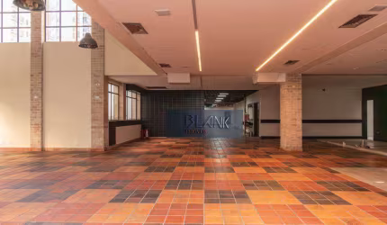 Loja para alugar, 1863 m² por R$ 166.616,23/mês - Moema - São Paulo/SP