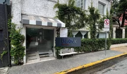 Casa com 4 dormitórios para alugar, 200 m² por R$ 26.000,00/mês - Itaim Bibi - São Paulo/SP