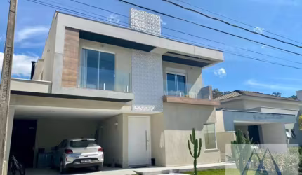 SOBRADO EM CONDOMINIO FEVHADO COM 3 SUÍTES - RESIDENCIAL VEREDAS