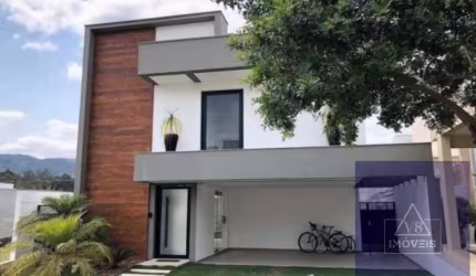 SOBRADO EM CONDOMINIO FECHADO COM 3 SUÍTES