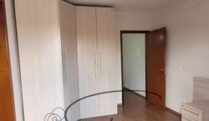 Sobrado para Venda em Mogi das Cruzes, Vila Suissa, 3 dormitórios, 1 suíte, 3 banheiros, 4 vagas