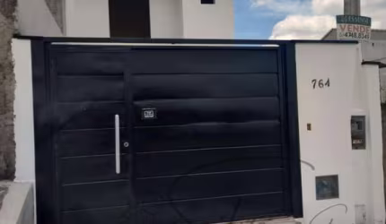 Sobrado á venda com 3 dormitorios sendo 1 súite com 125m² Bairro Jardim Cambuci / jundiapeba Mogi das Cruzes 