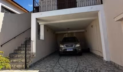 Sobrado para Venda em Mogi das Cruzes, Vila Vitória, 3 dormitórios, 2 suítes, 4 banheiros, 2 vagas
